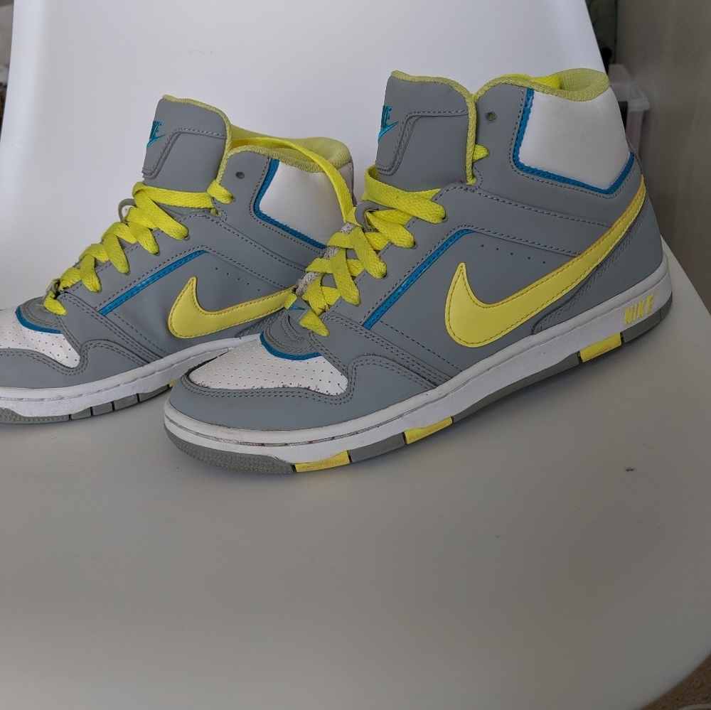 Nike prestige 3 skinny high women's